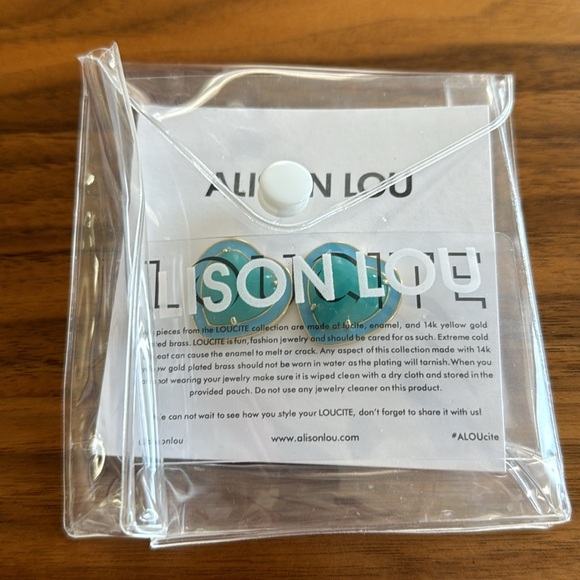 BRAND NEW Alison Lou Heart Jelly Button Studs - Lagoon (Blue) - Picture 4 of 4